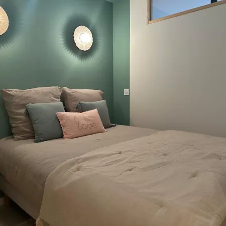 Apartment Stylish Apartment *